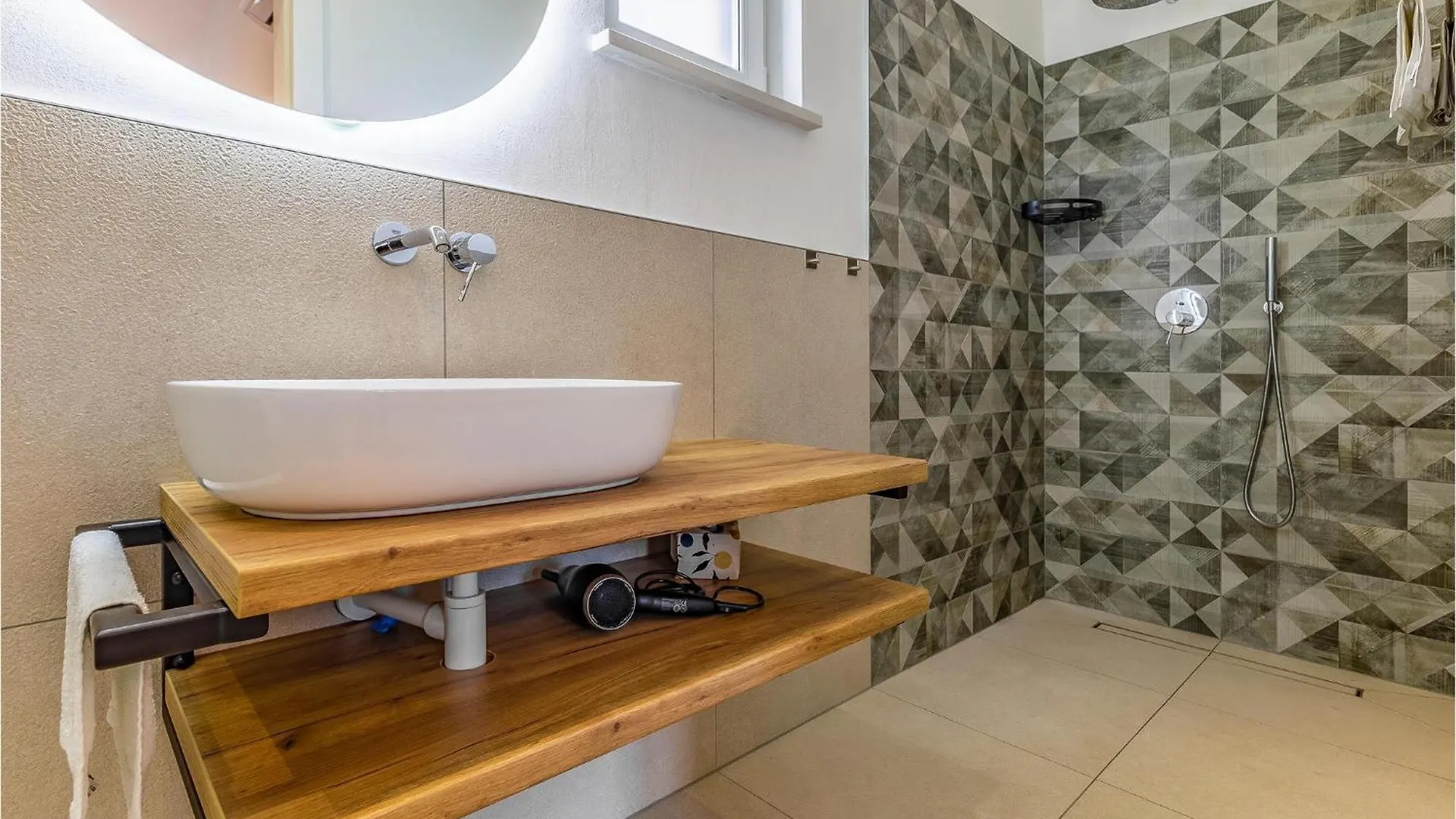 Gorgeous Apartment In Labin With Wifi 0*, 라빈 크로아티아