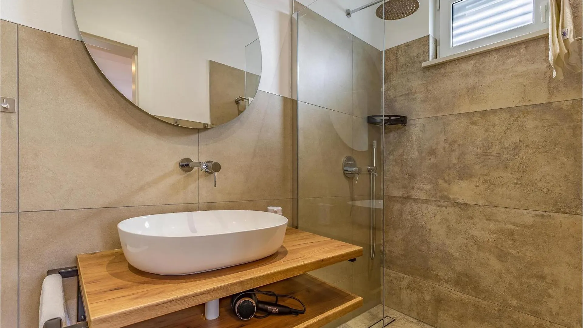 Gorgeous Apartment In Labin With Wifi  라빈